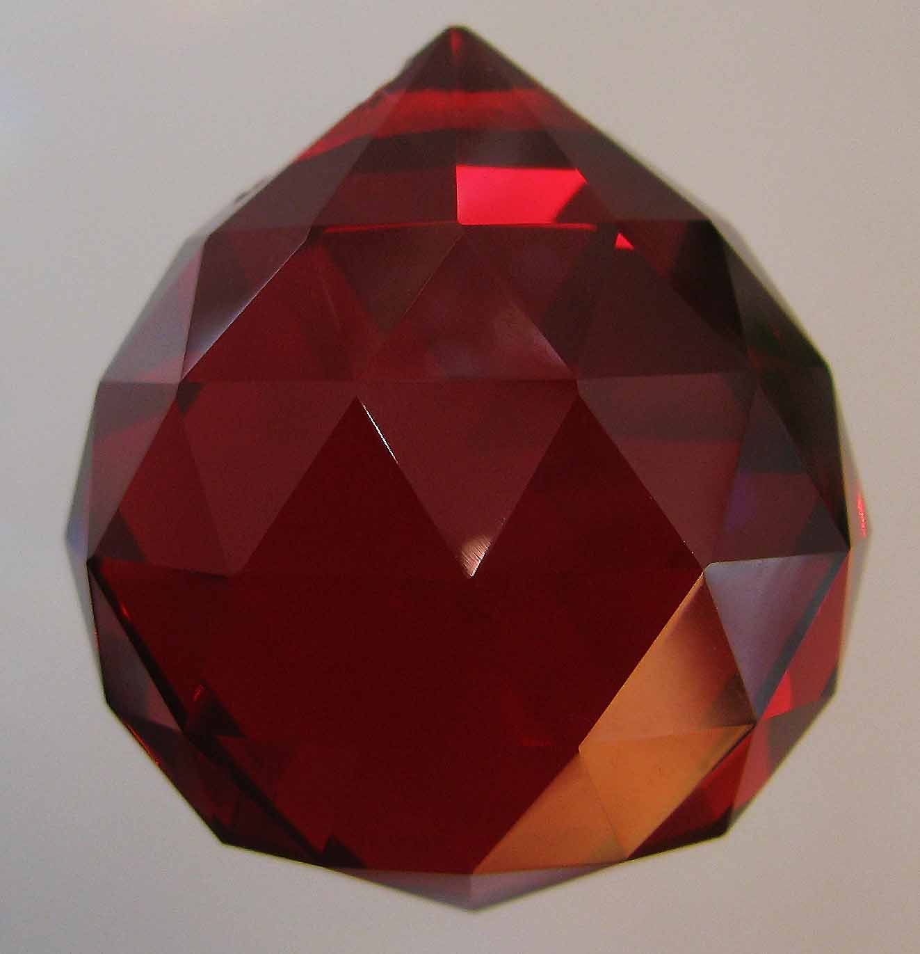 Small RUBY Crystal Ball 2 cm